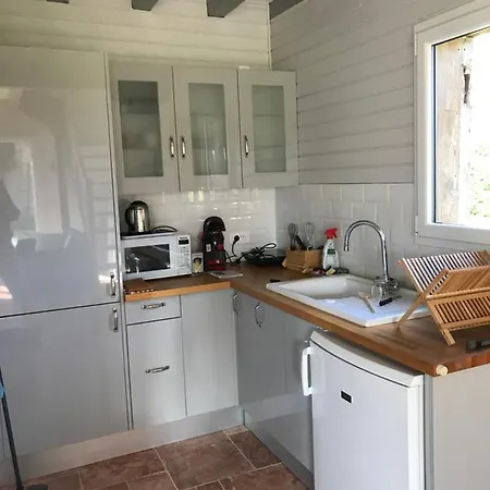 Maison Au Bord De Riviere , Proche De La Mer- Semi Rigide Plein Air En Option Nyaraló