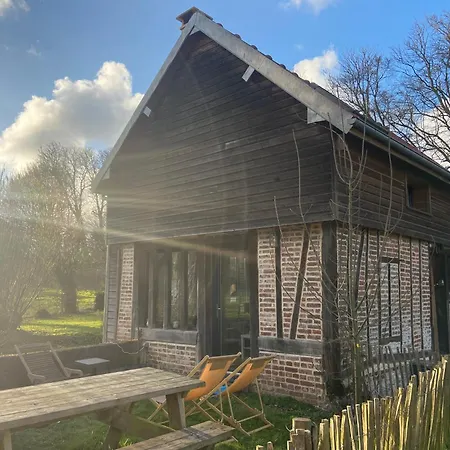 Maison Au Bord De Riviere , Proche De La Mer- Semi Rigide Plein Air En Option *